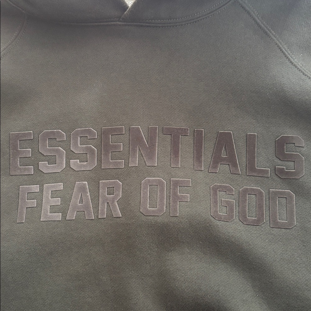 Essentials Fear of God off black Hoodie - Picture 7 of 8